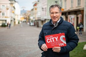 City Card-Rabatt-Aktion, Bgm. Martin Kulmer (c) Stadt St. Veit.jpg